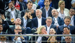 Лондон готов передать деньги от продажи «Челси» на поддержку Украины. Но для этого нужно получить одобрение от ЕС