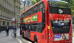 Будьте вежливы: TfL напомнил пассажирам, как вести себя в общественном транспорте