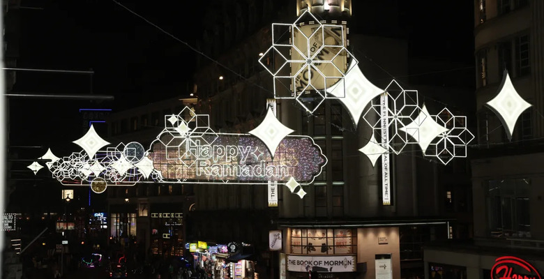 Фото: ramadanlightslondon.com
