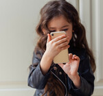 От 16 и старше: палата лордов поддержала запрет на пользование соцсетями для детей