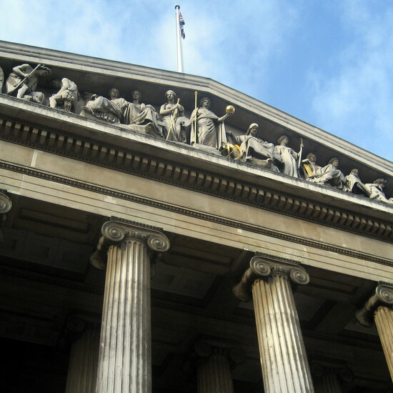 Правительство запускает крупнейшую за десятилетие программу поддержки культурных учреждений