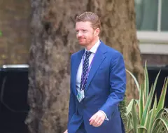 Глава аппарата Кира Стармера уволился на фоне разбирательств о назначении экс-посла в США Мандельсона