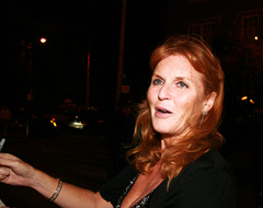 Дело Эпштейна: как к скандалу оказалась причастна экс-супруга бывшего принца Эндрю Сара Фергюсон