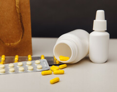 Лондонцы ищут необходимые им лекарства на черном рынке