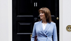 Экономика падает, безработица растет: что выяснилось из весеннего заявления Рейчел Ривз 