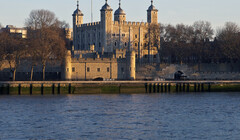 В лучшие музеи и самые красивые замки Великобритании можно попасть по лотерейному билету