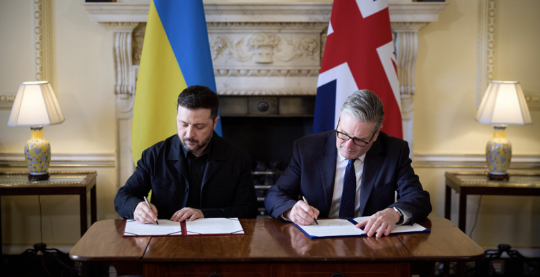 Президент Украины Владимир Зеленский и премьер-министр Великобритании Кир Стармер на встрече в Лондоне. Фото: x.com/ZelenskyyUa