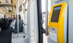 В Манчестере — как в Лондоне: единая система оплаты транспорта появится в Англии