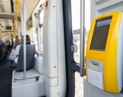 В Манчестере — как в Лондоне: единая система оплаты транспорта появится в Англии