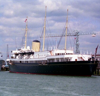 Все на борт: яхта-музей Елизаветы II вошла в топ мировых достопримечательностей